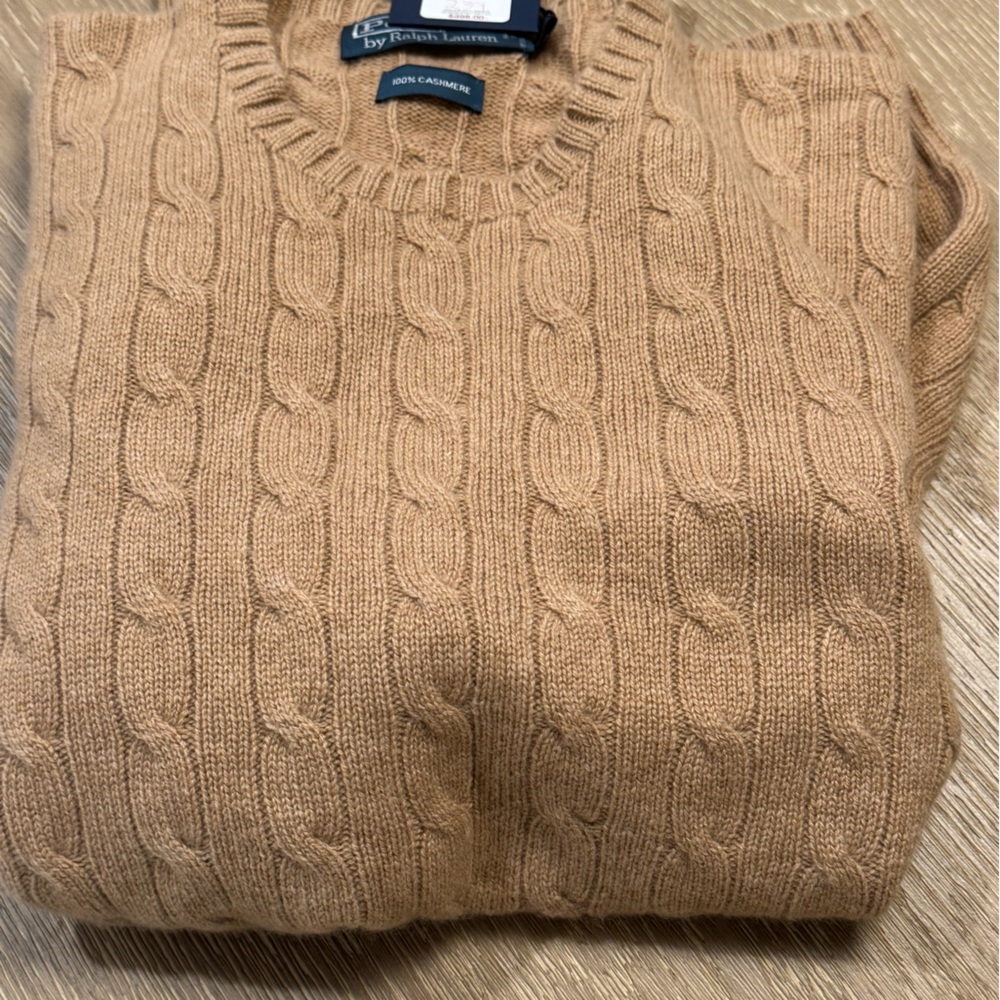New with tags. Ralph Lauren Tan Cable Knit Crewneck 100% Cashmere Sweater
